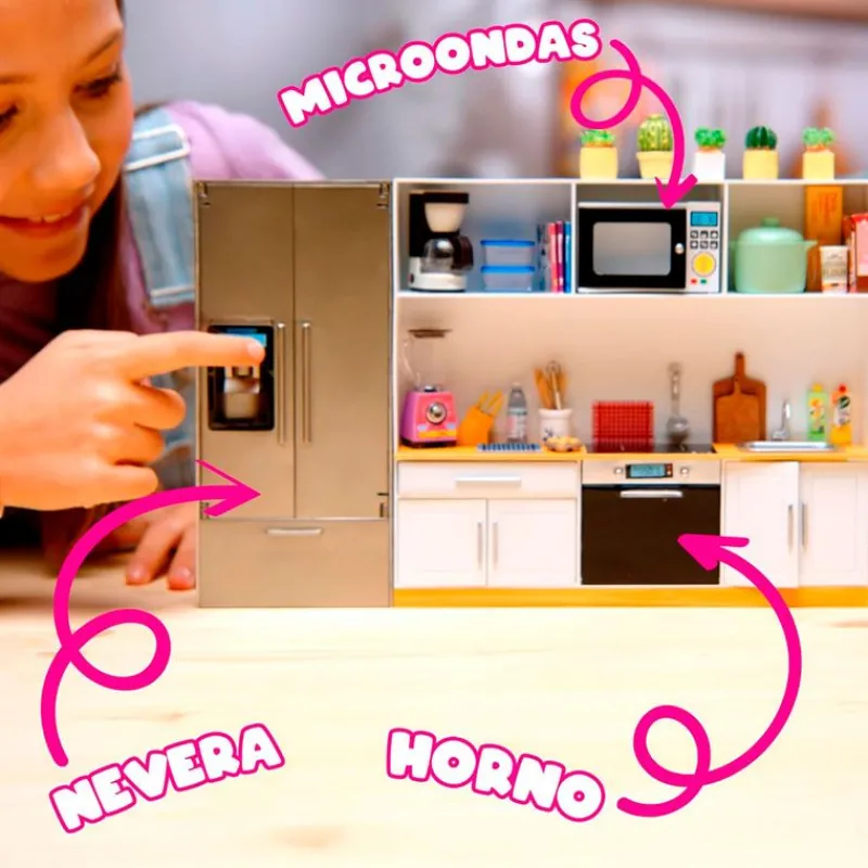 BIZAK Mini World Playset Cocina + 5 Bolas- Muñecas
