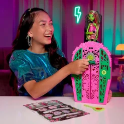 MATTEL Monster High Skulltimate Secrets Jardín Misterioso Venus McFlytrap- Monster High Colección|Halloween