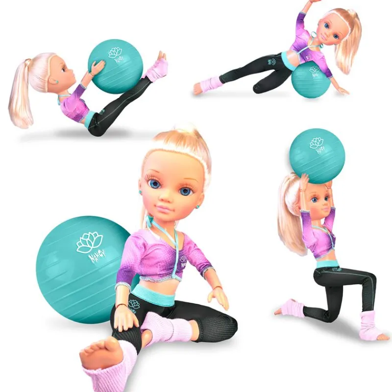 FAMOSA Nancy Muñeca Yoga Class- Muñecas