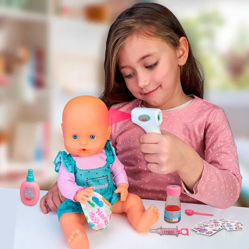 FAMOSA Muñecas|Nenuco ¿Estás Malito?